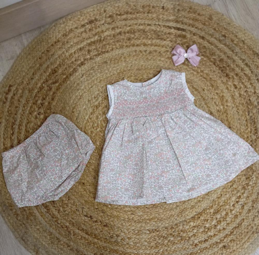 Jesusito P. Smock Familia Lucia de la marca Sardón para primavera verano 25