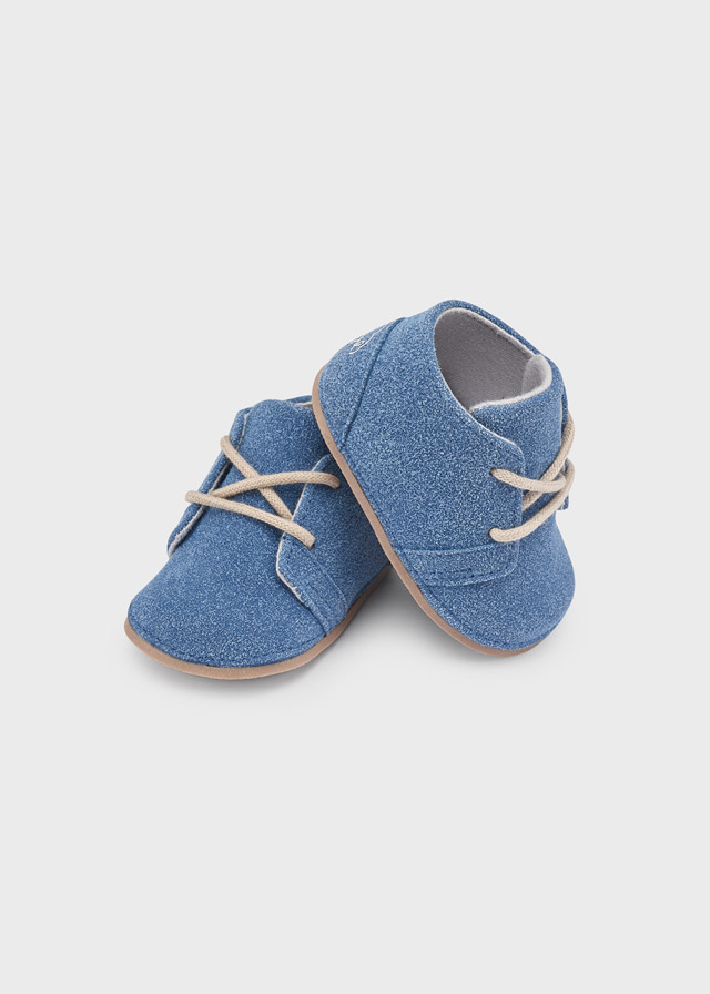 Zapato bota para recién nacido color winter mayoral