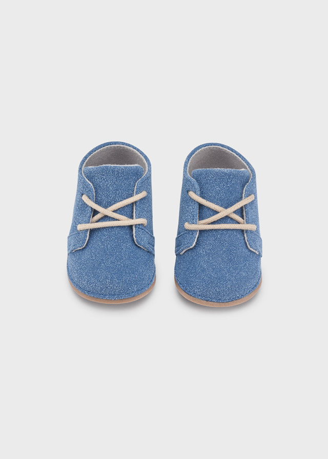 Zapato bota para recién nacido color winter mayoral